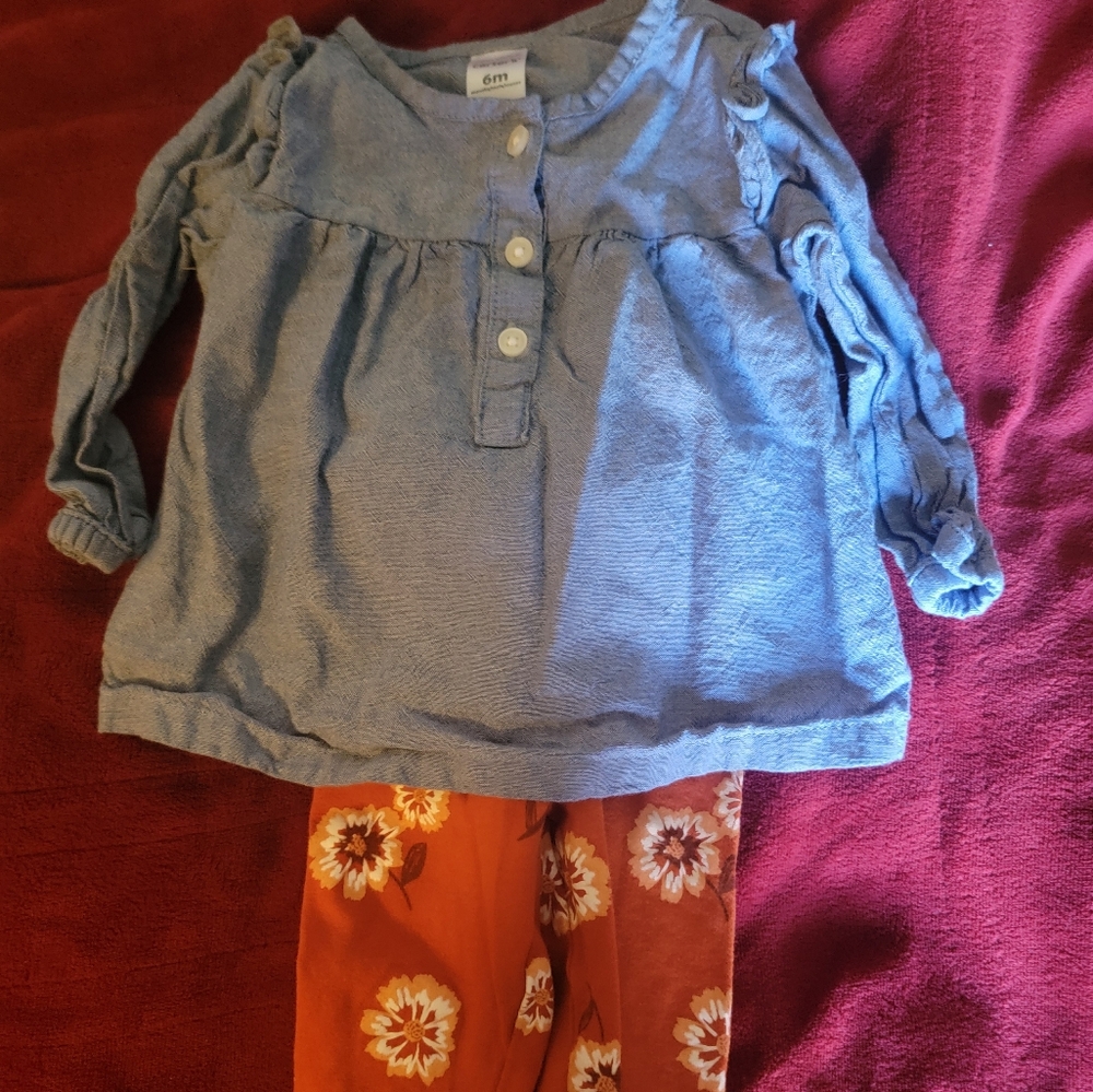Carters Outfit 6months